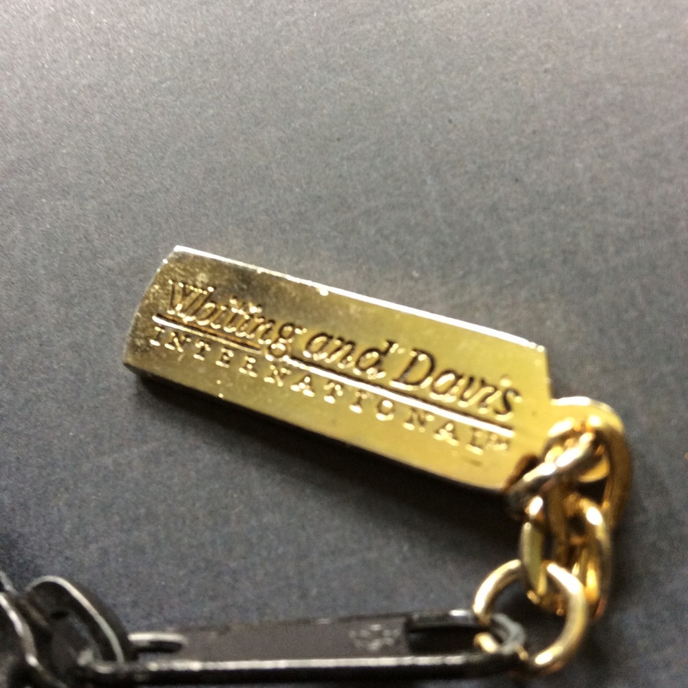 Whiting & Davies: Black Evening Purse. - Picture 4 of 9